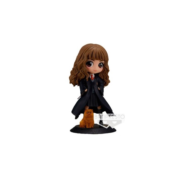 Q POSKET - HERMIONA GRANGER WITH COOKSHANKS