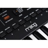 MOOG Messenger - sintetizzatore a tastiera analogico monofonico