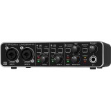 Behringer UMC204HD accessorio musicale