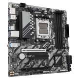 GIGABYTE B850M D3HP Scheda madre - AMD Ryzen 9000 Series CPUs 5+2+2 Phases Digital VRM fino a 8200MHz DDR5 (OC) 1xPCIe 5.0 + 1xP