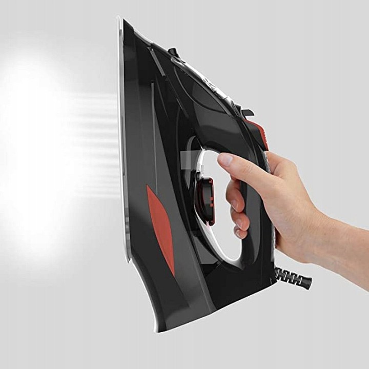 Ferro a vapore Black+Decker BXIR3000E (3000W, nero)