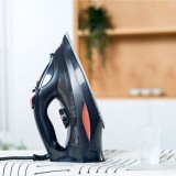 Ferro a vapore Black+Decker BXIR3000E (3000W, nero)