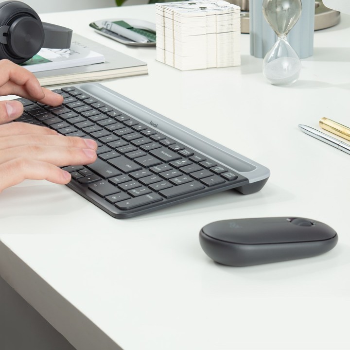Logitech Senza fili slim Combo MK470