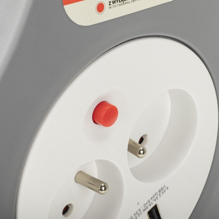 Montis Prolunga domestica avvolgibile con USB 10m MT188 2 AC outlet(s)