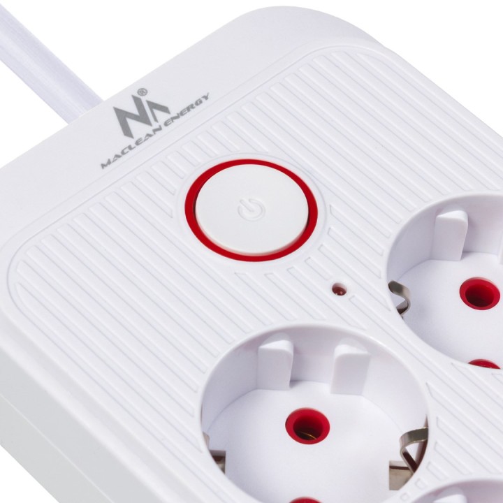 Maclean multipresa 6 prese prolunga + 4xUSB 110-240V AC 50/60Hz 2.1A max 2500W 1.5 m bianco MCE389 W