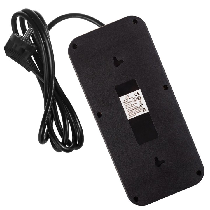 Maclean multipresa 6 prese prolunga + 4xUSB 110-240V AC 50/60Hz 2.1A max 2500W 1.5 m nero MCE389 B