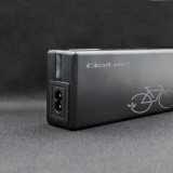 Qoltec 50761 caricabatterie per batterie e-bike 36V | 42V | 2A | 5.5*2.5