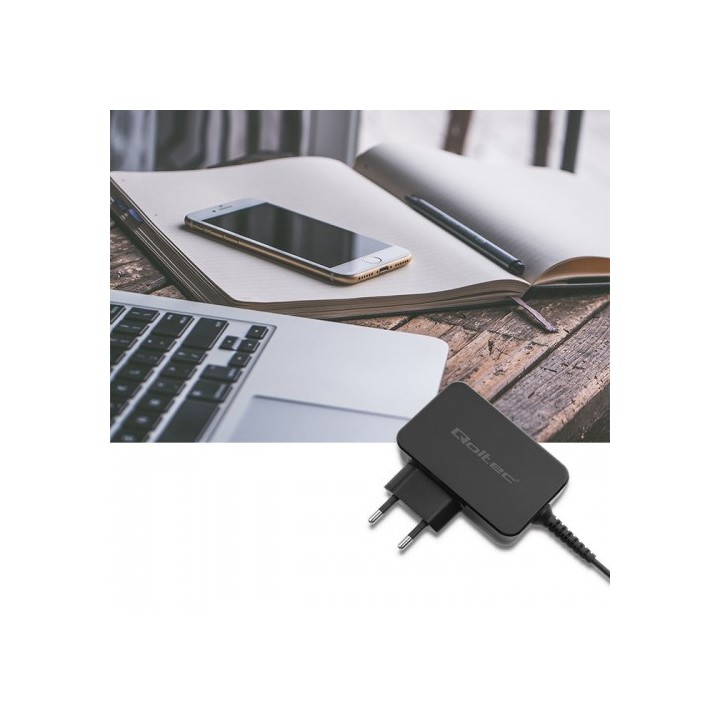 Qoltec 51024 caricatore dispositivi mobili universale nero AC ricarica veloce interno
