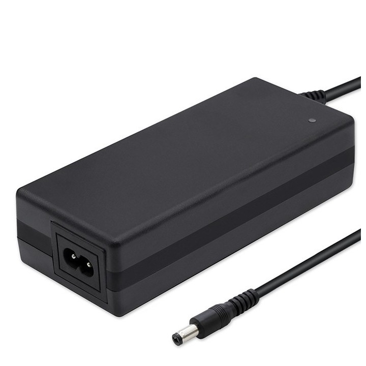 Qoltec 50760 caricabatterie per batterie e-bike 36V | 42V | 2A | 5.5*2.1