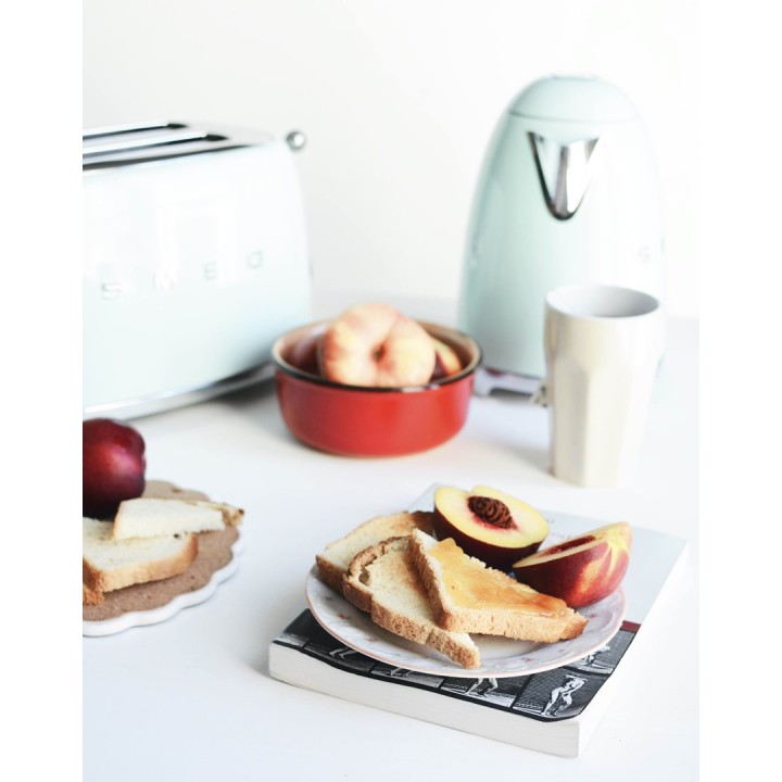 Smeg KLF04PGEU Bollitore elettrico 1.7 l 2400 W Verde