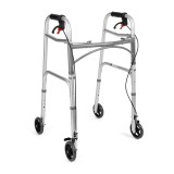 Sedia a rotelle a quattro ruote con freni TIMAGO JMC-C 3223 Silver