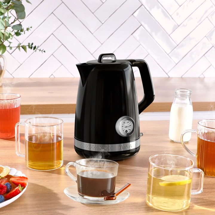 Tefal Soleil KO3558E0 bollitore elettrico 1.7 L 2400 W nero