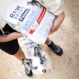 VETEXPERT Raw Paleo Ultra Mini Adult Manzo - cibo secco per cani - 2 kg