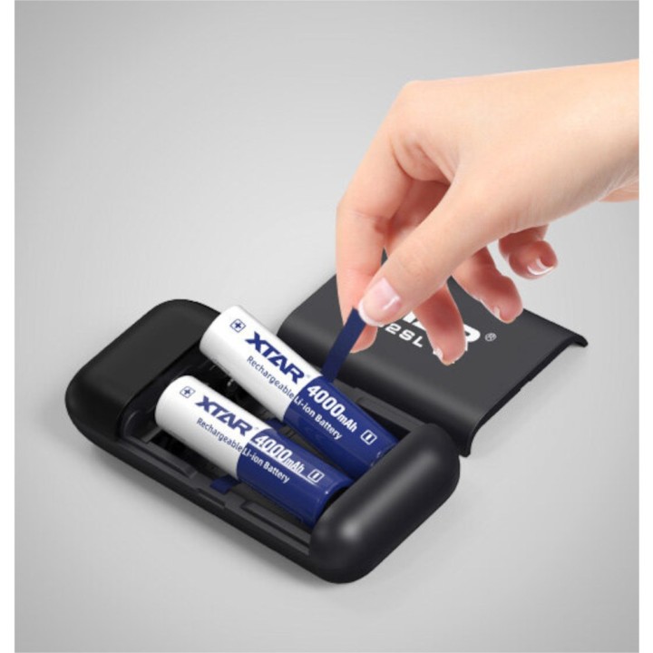 Caricabatterie / power bank batterie Li-ion 18650 / 20700 / 21700 Xtar PB2SL V2 nero
