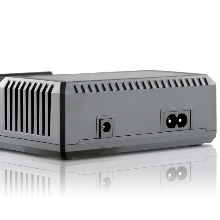 Caricabatterie per batterie Li-ion cilindriche e Ni-MH everActive UC-4200