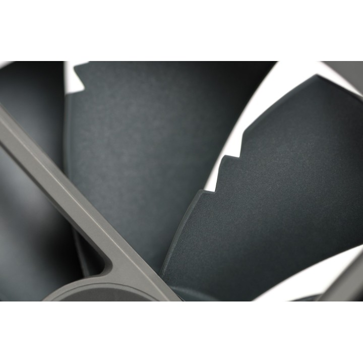 Noctua NF-P14S REDUX-1500 PWM Sistema raffreddamento computer Ventola case per PC 14 cm Grigio
