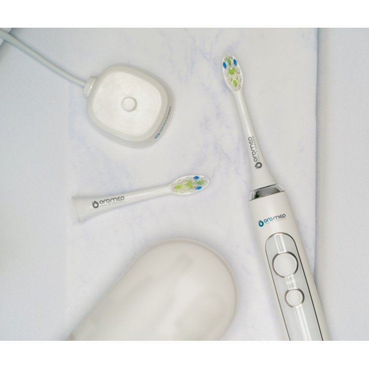OROMED ORO-SONIC NEXT WHITE Spazzolino sonico bianco