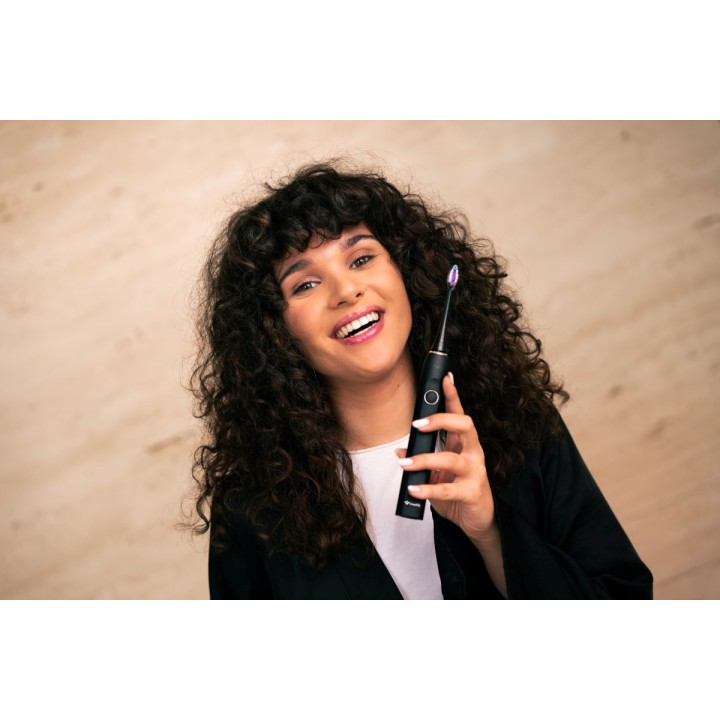 TrueLife SonicBrush Clean70 UV spazzolino sonico nero