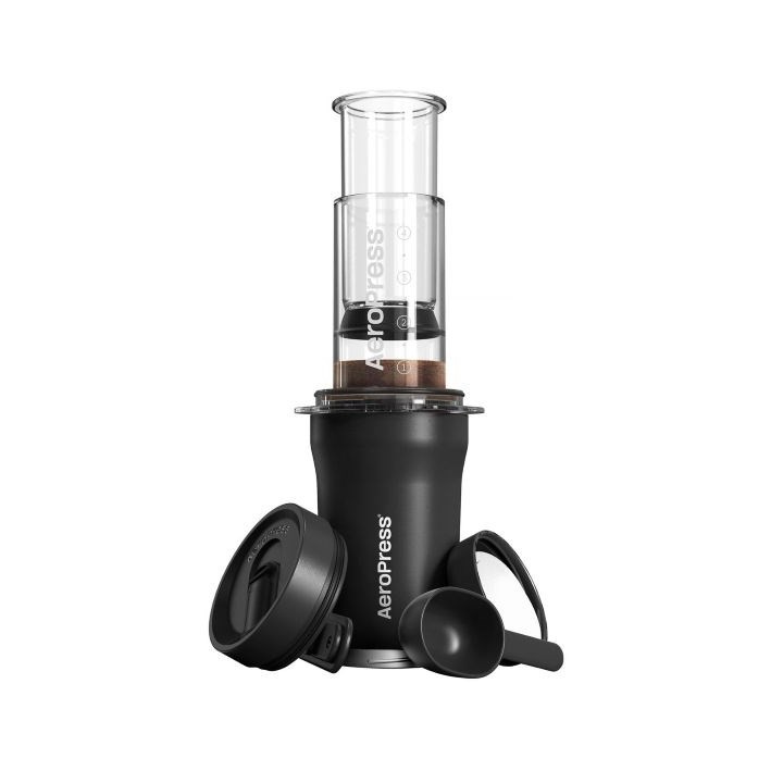 Caffettiera AeroPress Go Plus con tazza termica nera