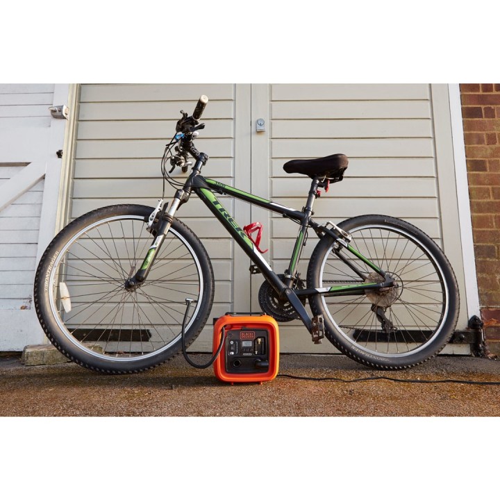Black & Decker ASI400-XJ compressore d'aria 160 l/min