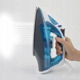 Ferro da stiro con vapore Black+Decker BXIR2200E (2200W)