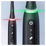 Oral-B iO Series 5 Adult Spazzolino vibrante Nero