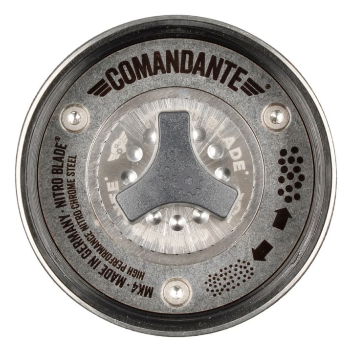 Comandante C40 MK4 Macinacaffè manuale Nitro-Blade Racing verde