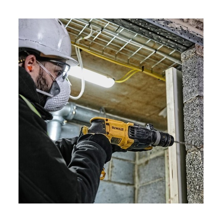 DeWALT D25134K-QS martello perforatore 800 W senza mandrino