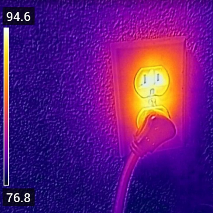 FLIR C3-X? termocamera nero 1800 mAh ossido di vanadio array a piano focale non raffreddato display integrato 128 x 96 pixel LCD