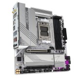 GIGABYTE B650M AORUS ELITE AX ICE Scheda madre