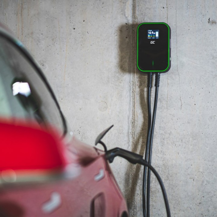 Green Cell EV Powerbox 22kW con cavo con spina