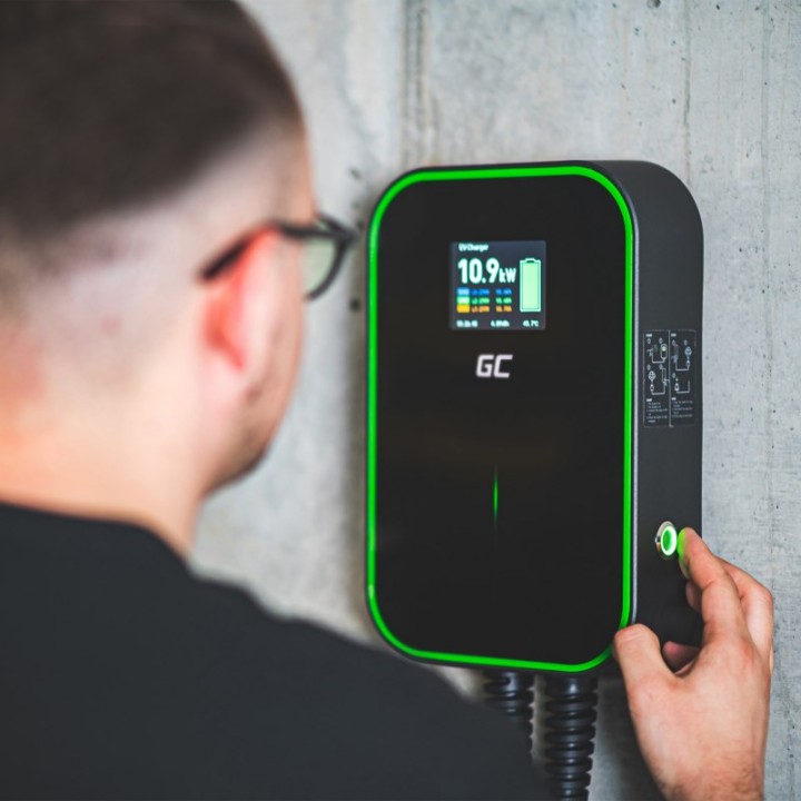 Green Cell EV Powerbox 22kW con cavo con spina
