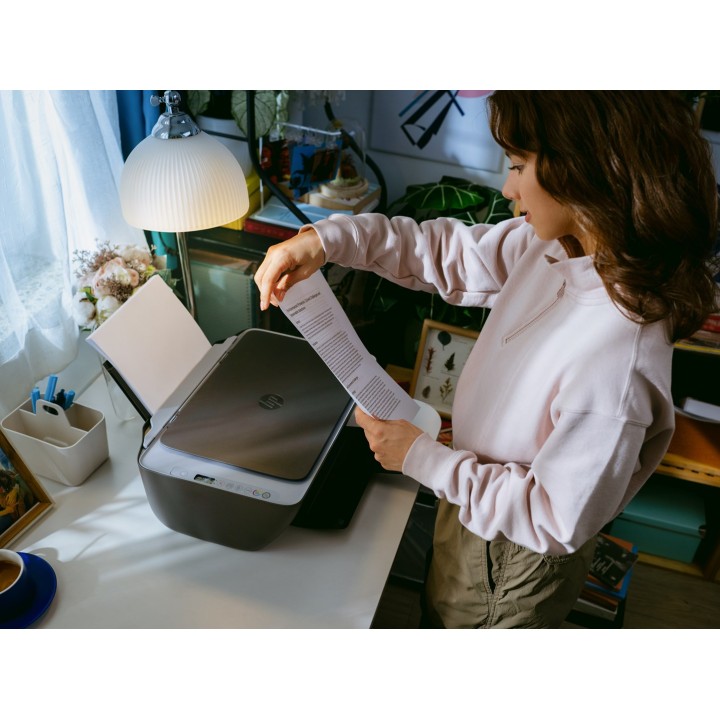 HP DeskJet 2921 Stampante multifunzione a colori wireless