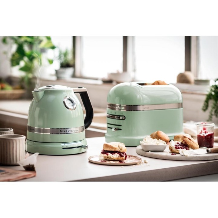 KitchenAid 5KEK1522EPT bollitore elettrico 1.5 L 2400 W Verde